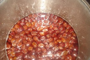 Dulceata de cirese pietroase