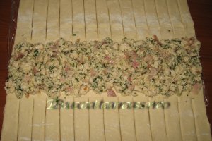 Placinta cu pui si bacon