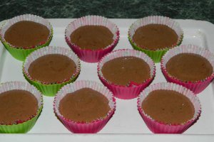 Guguluf din albusuri cu fructe deshidratate - 350 -