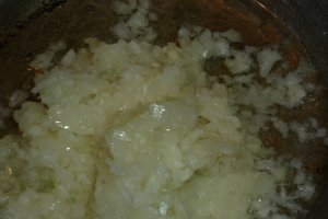 Papricas de porc cu galuste din faina