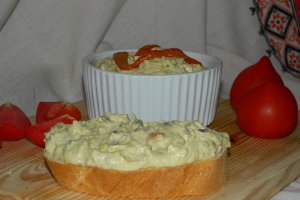 Salata de vinete cu ardei si ciuperci