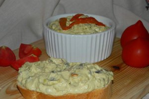 Salata de vinete cu ardei si ciuperci