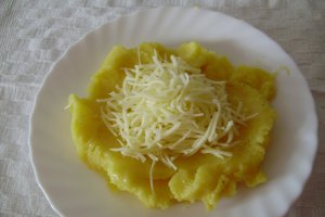 Ratuste cu branza
