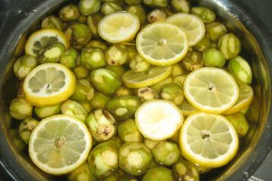 Dulceata de nuci verzi