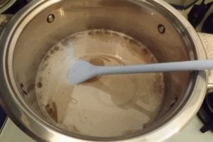Dulceata de nuci verzi