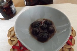 Dulceata de nuci verzi
