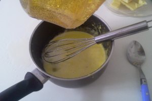 Tort cu Crema de Sampanie