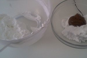 Tort cu Crema de Sampanie