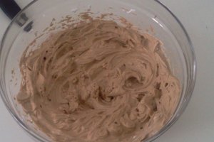 Tort cu Crema de Sampanie