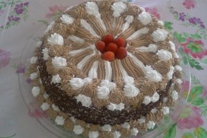 Tort cu Crema de Sampanie