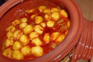 Papricas de vitel cu galuste