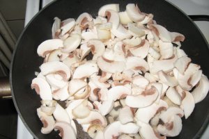 Vitel stroganoff cu orez basmati