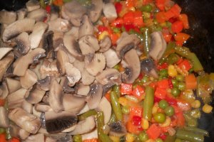 Cus cus cu legume