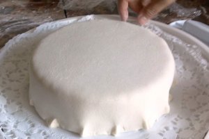 Tort de ciocolata