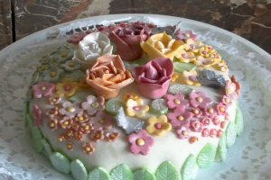 Tort de ciocolata