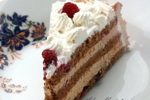 Tort cu crema ganache