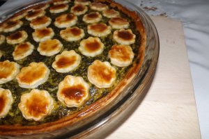 Tarta cu brinza si spanac