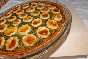 Tarta cu brinza si spanac