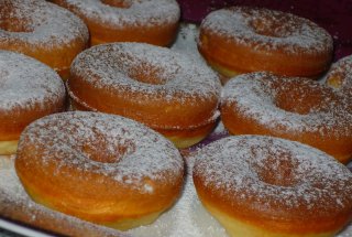 Gogosi ( doughnuts )