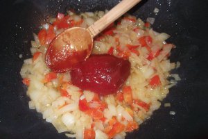 Spaghete cu sos