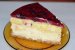 Cheesecake cu crema de vanilie si topping de fructe de padure-1
