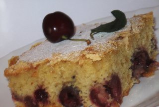 Pandispan cu cirese