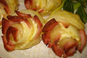 Aperitiv cu foietaj si miez de lapte Delaco