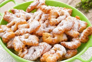 Desert minciunele