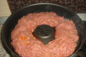 Coronita din pasta de mici
