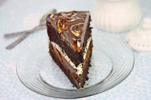 Desert tort de ciocolata Tuxedo