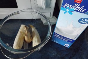 Milkshake de banane si afine