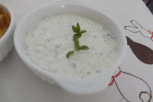 Sos  tzatziki
