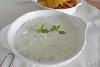 Sos  tzatziki