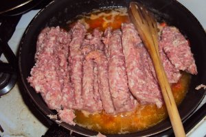 Burritos cu carne tocata