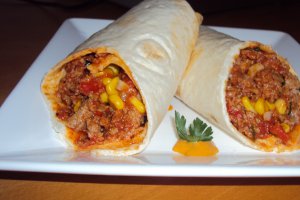 Burritos cu carne tocata
