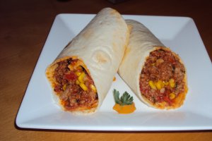 Burritos cu carne tocata