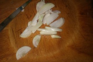 Piept de pui cu sos de sampanie