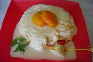 Budinca de orez cu nectarine