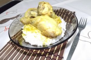 Pui cu legume in sos de smantana
