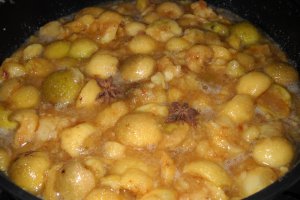 Dulceata de piersici albe