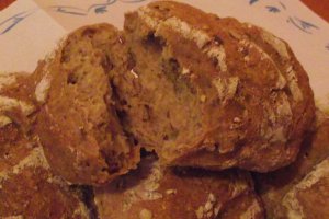 Painici cu faina neagra si seminte