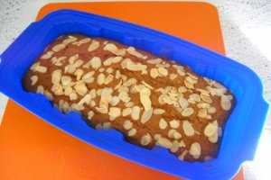Chec cu banane si migdale
