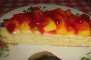 Tarta de fructe cu gelatina