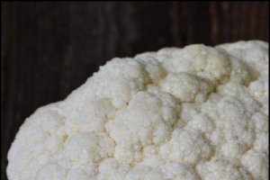 Salata de conopida cu maioneza si usturoi
