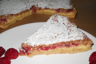 Tarta cu branza si zmeura