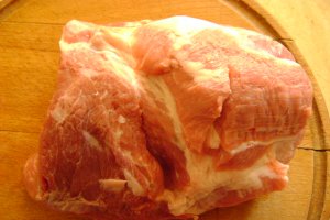 Ceafa de porc la ceaun