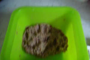 Chiftele din carne de vitel cu legume la cuptor
