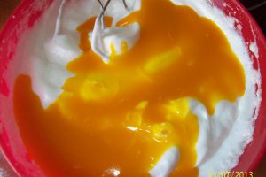 Prajitura cu mousse de visine