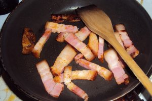 Supa crema de legume cu kaizer afumat