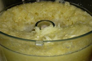 Salata de dovlecei cu usturoi